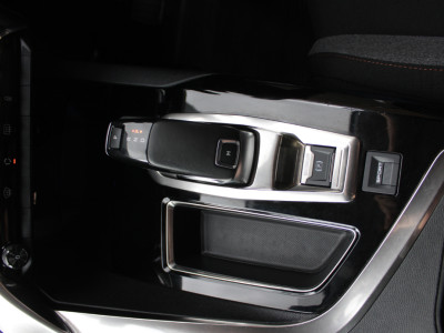 2020 Peugeot 5008