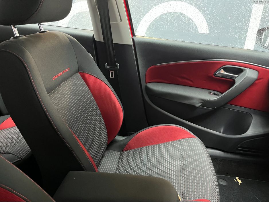 2015 Volkswagen Polo