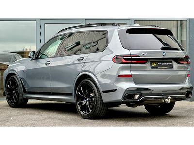 2024 BMW X7