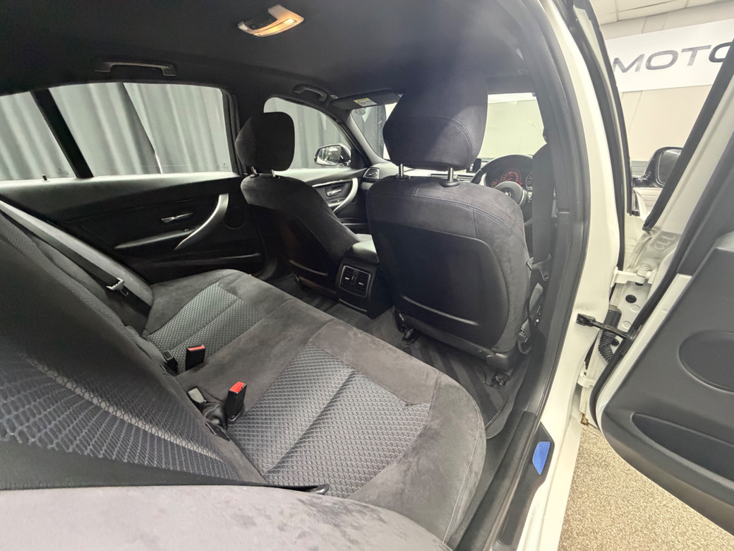 2016 BMW 3 Series