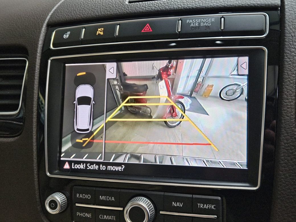 2018 Volkswagen Touareg