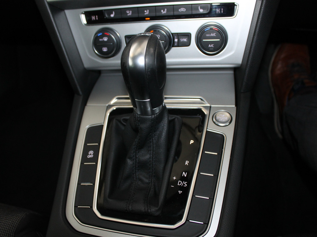 2019 Volkswagen Passat