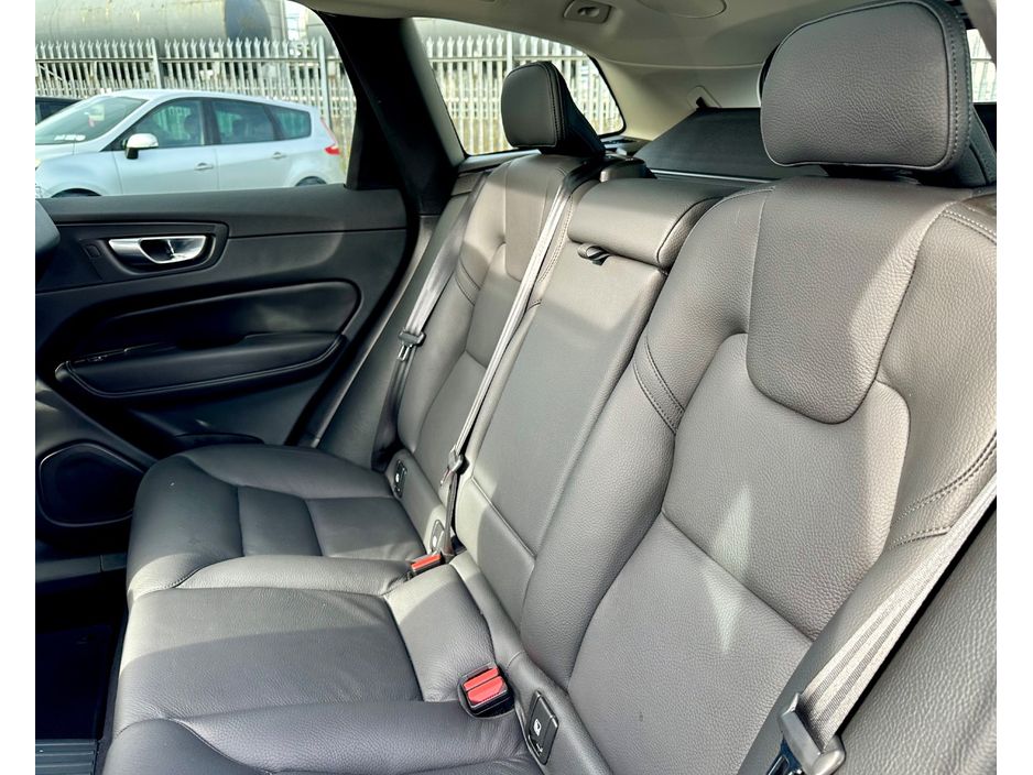 2025 Volvo XC60