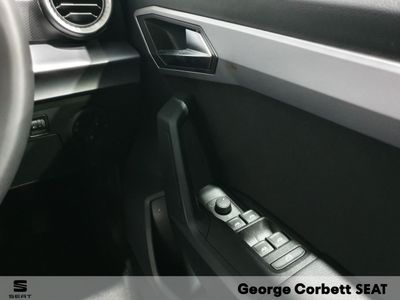 2025 SEAT Leon