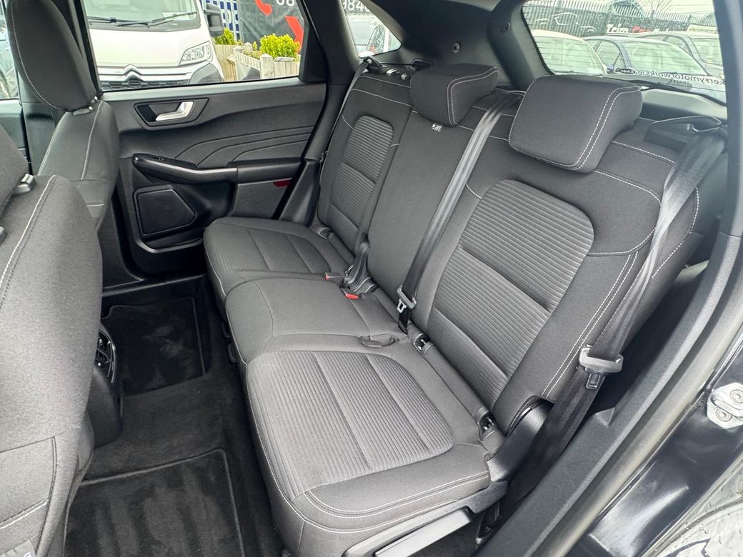 2023 Ford Kuga