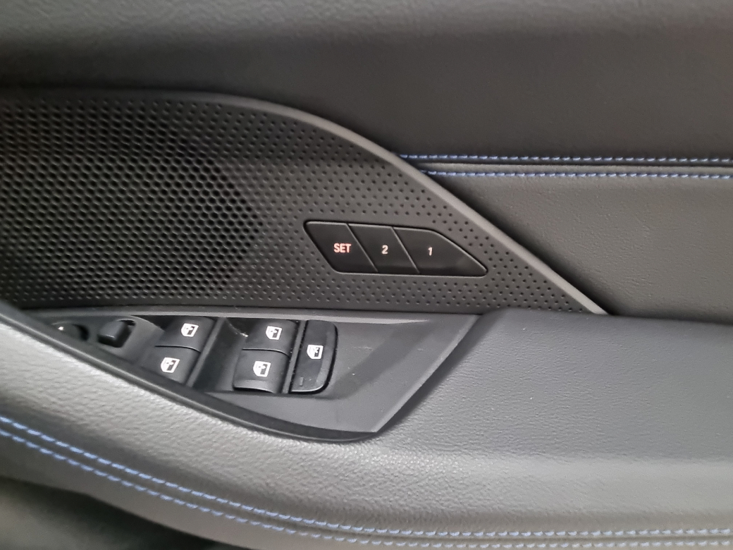 2023 BMW i4