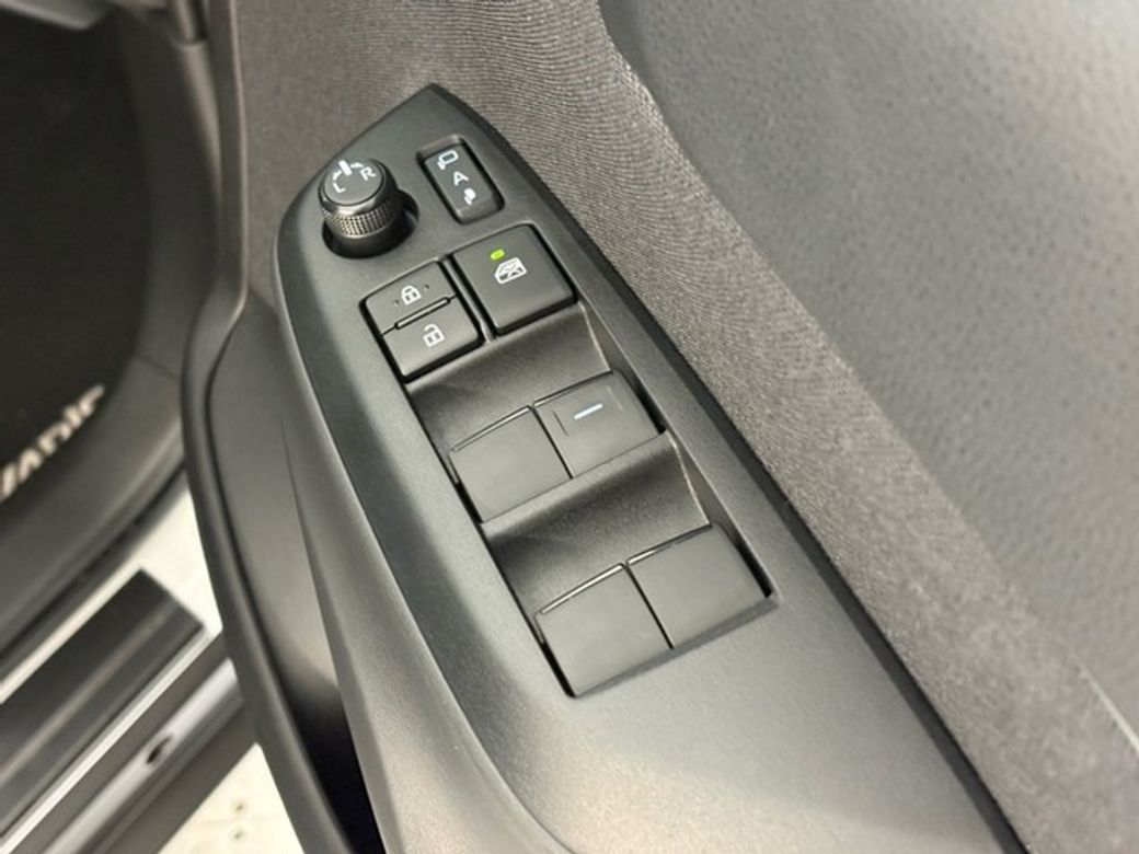 2024 Toyota Yaris Cross