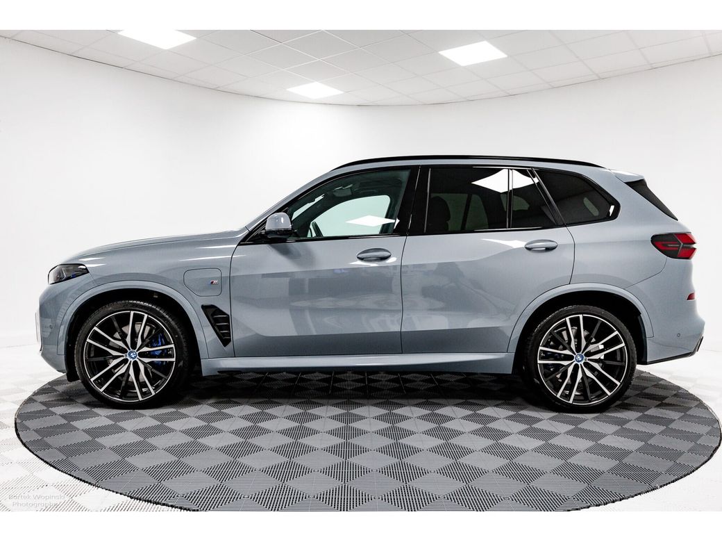 2025 BMW X5