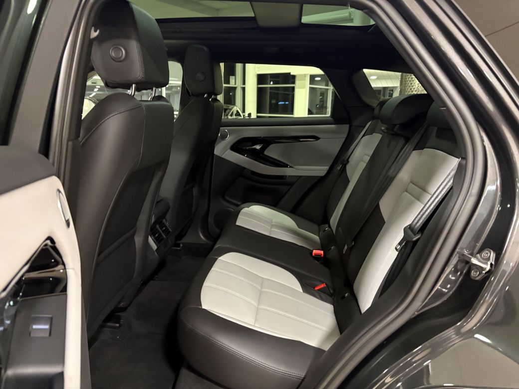 2026 Land Rover Range Rover Evoque