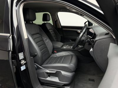 2019 Volkswagen Touareg