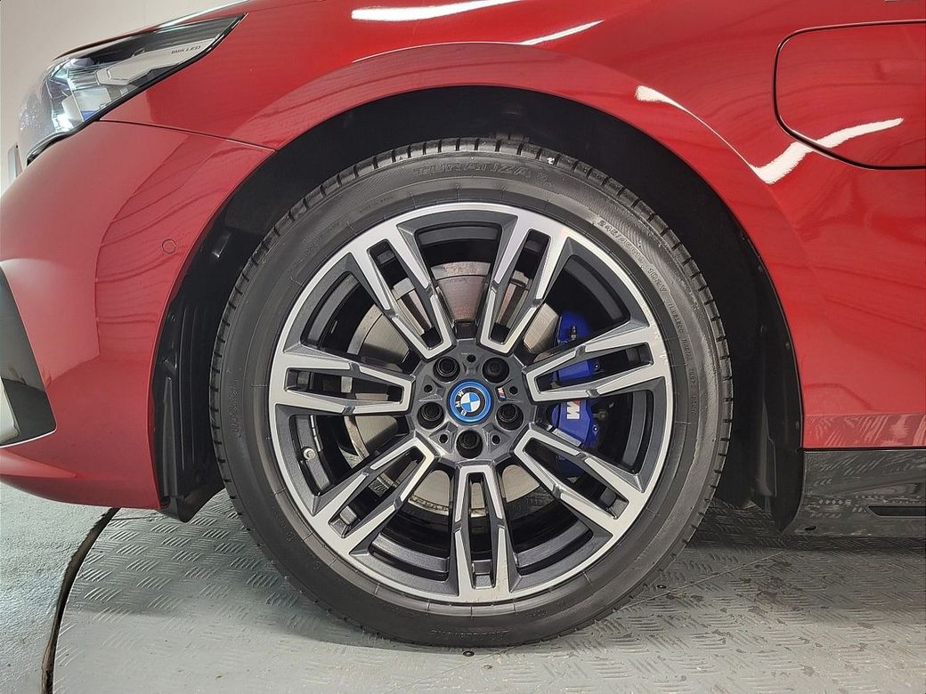 2024 BMW 5 Series