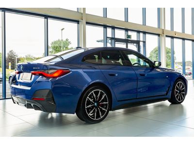 2024 BMW i4