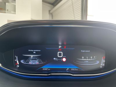 2021 Peugeot 5008