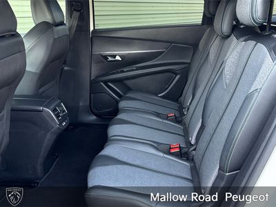 2024 Peugeot 5008