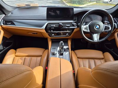 2022 BMW 5 Series