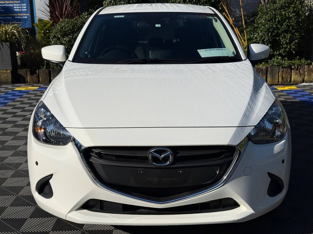 2016 Mazda Demio