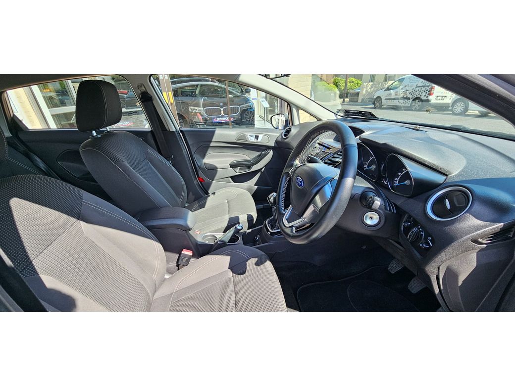 2016 Ford Fiesta