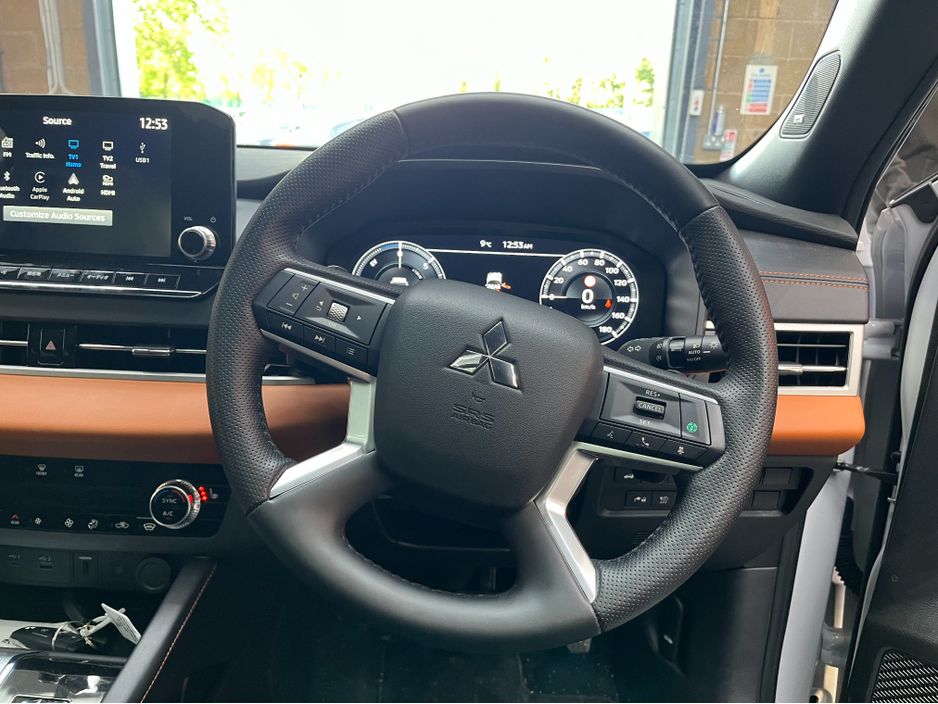 2024 Mitsubishi Outlander