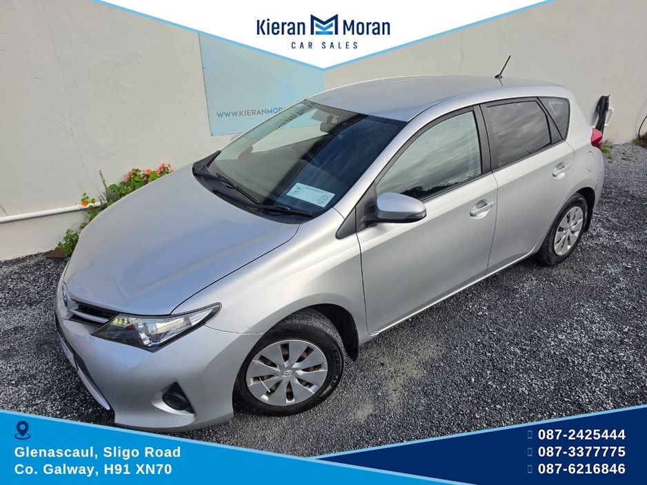 2015 Toyota Auris