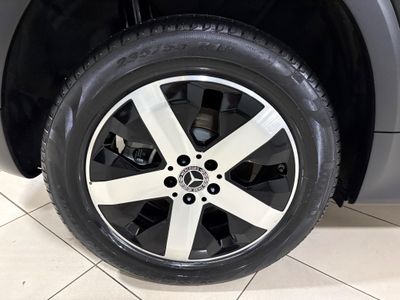 2023 Mercedes-Benz GLB Class