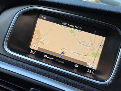 2017 Volvo V40
