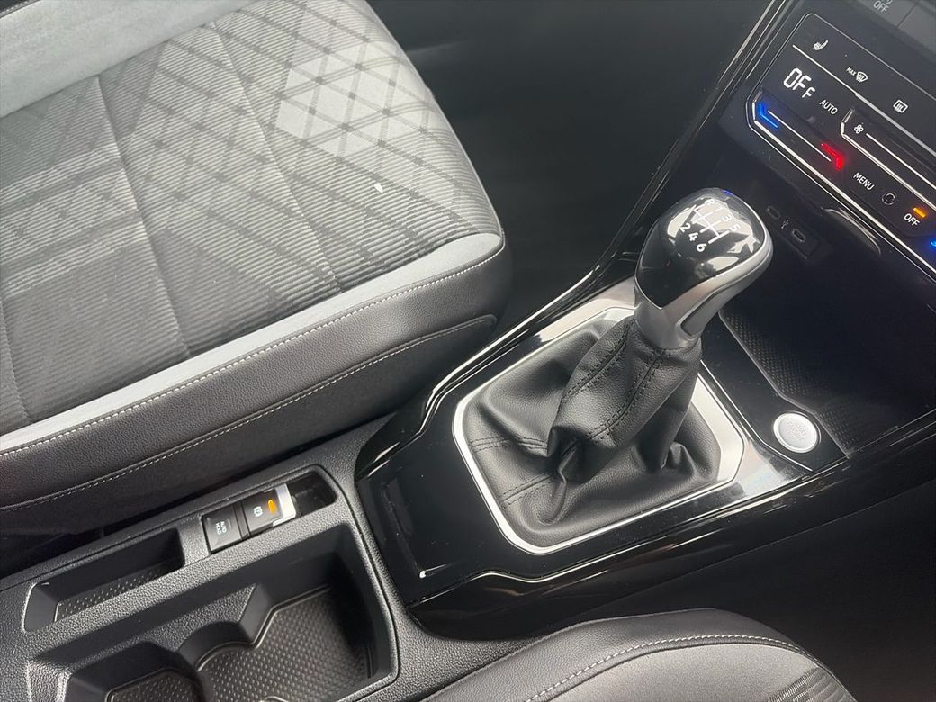 2025 Volkswagen T-Roc