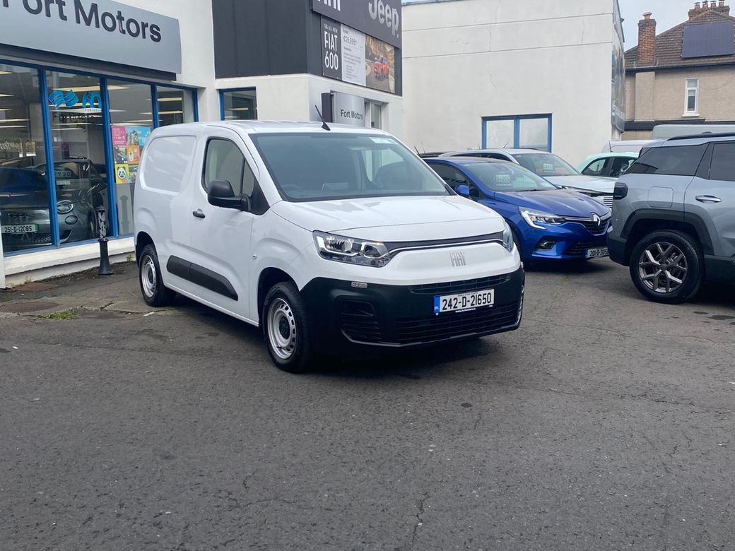 2024 Fiat Doblo