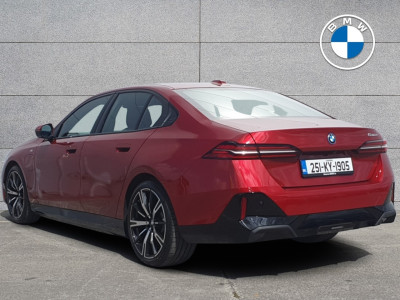 2025 BMW 530