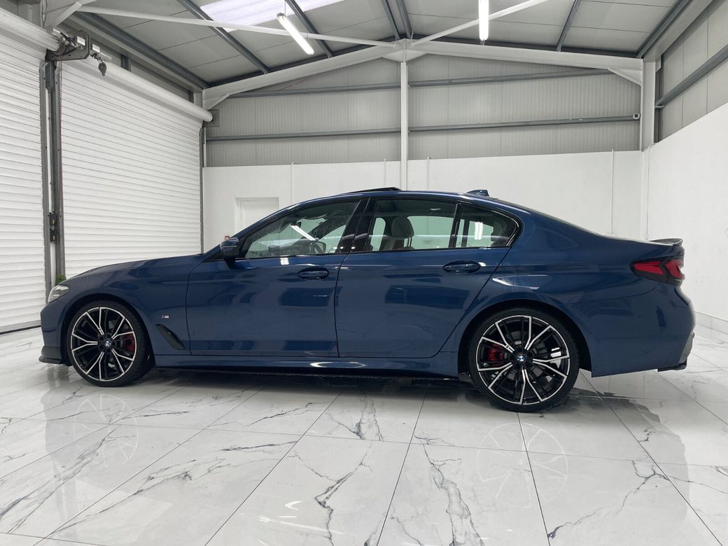2022 BMW 5 Series