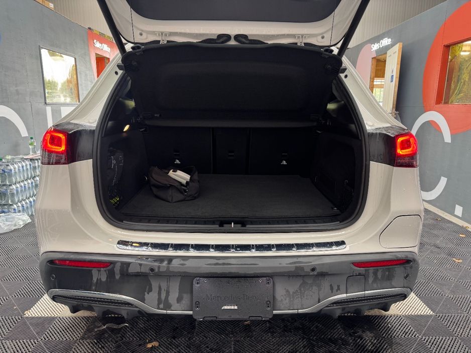 2021 Mercedes-Benz EQA