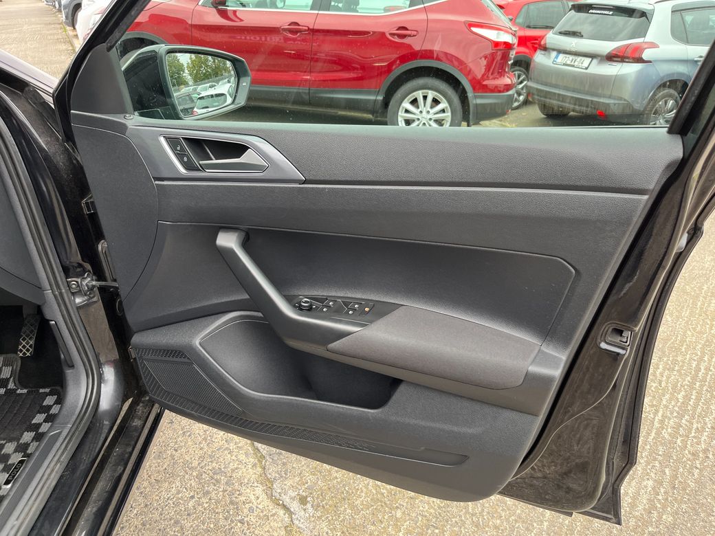 2018 Volkswagen Polo