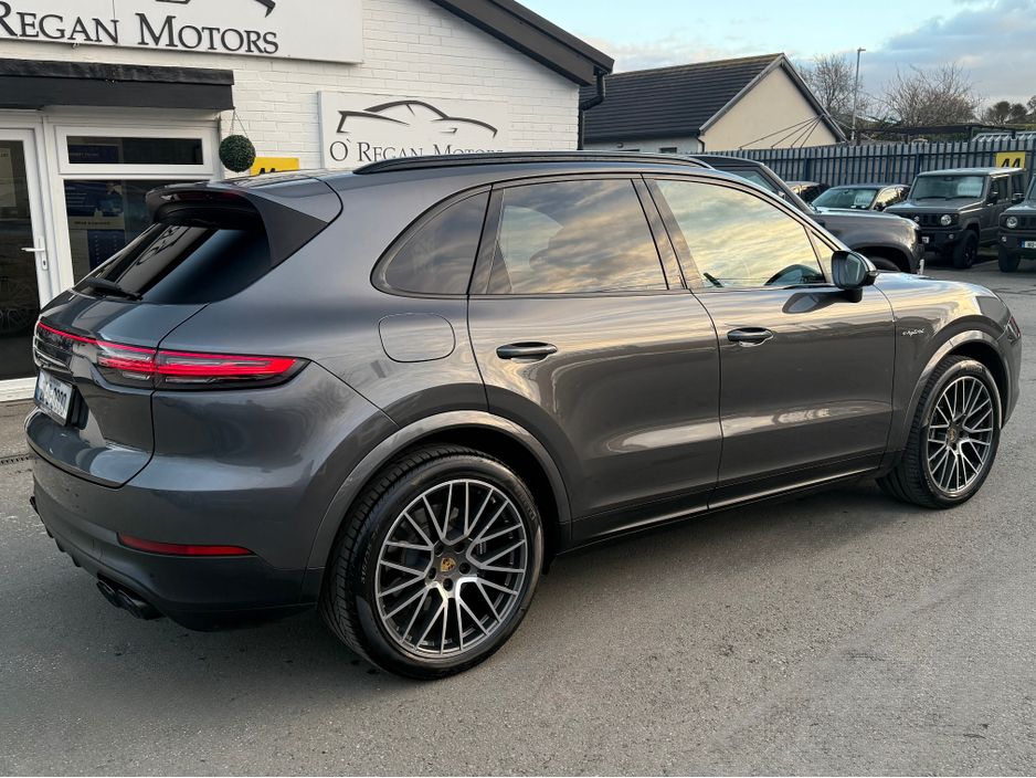 2021 Porsche Cayenne
