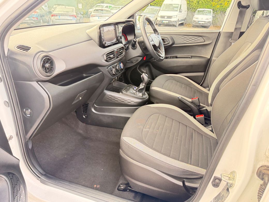 2025 Hyundai i10