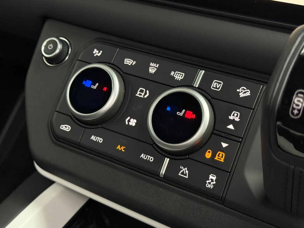 2025 Land Rover Defender