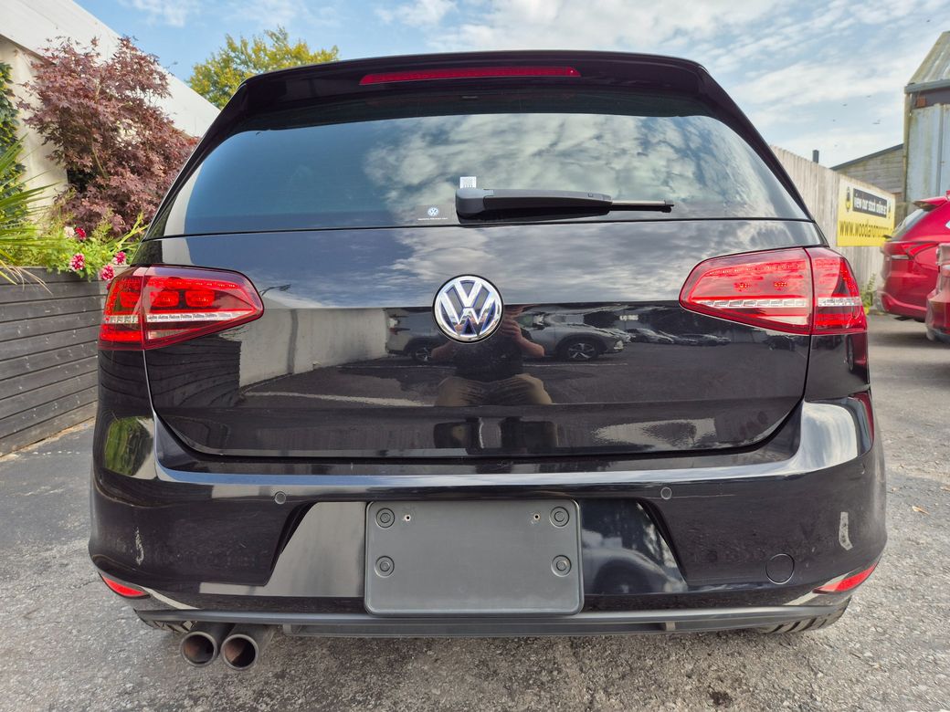 2016 Volkswagen Golf