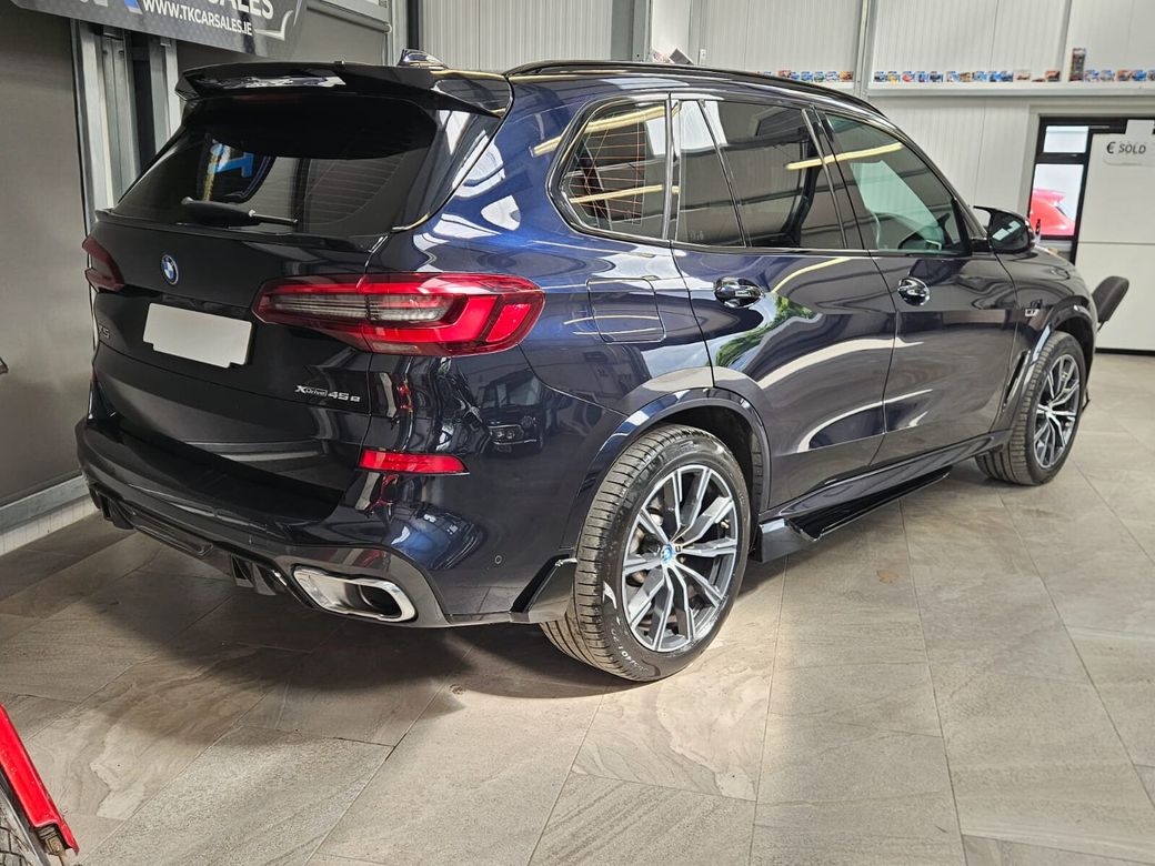 2023 BMW X5