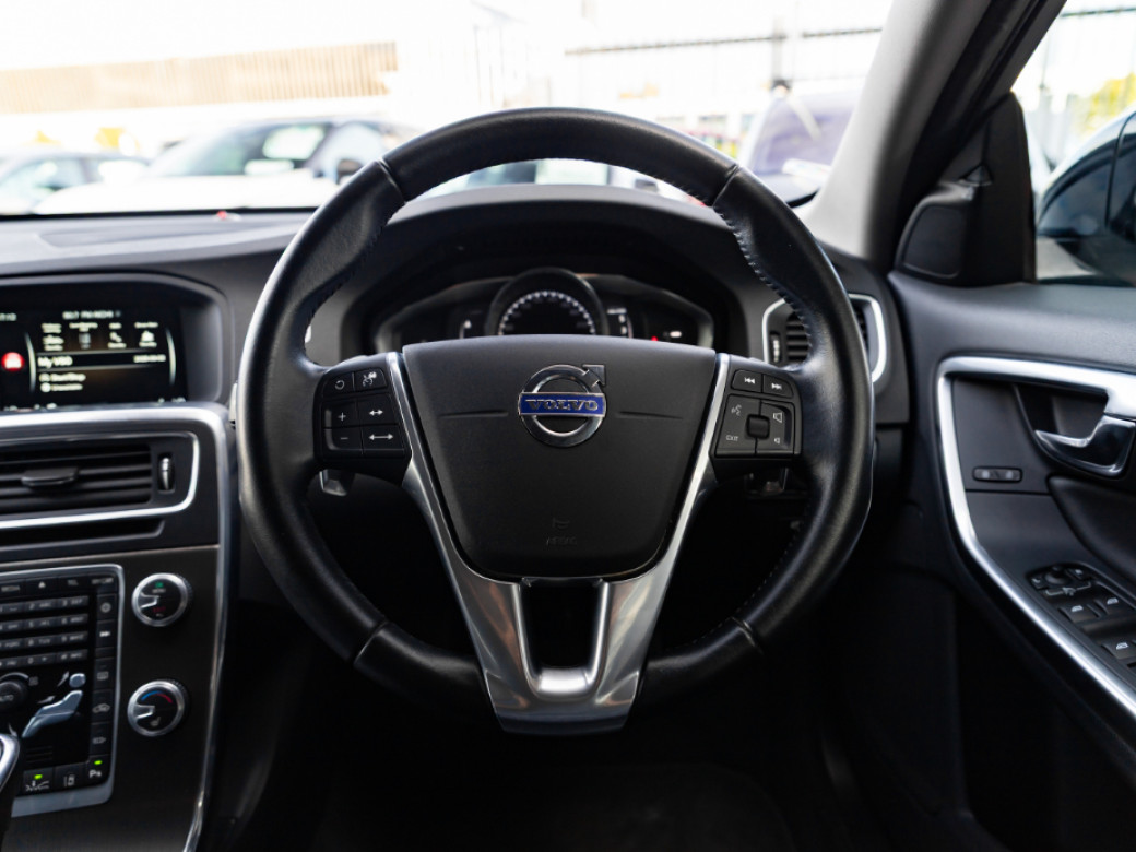 2016 Volvo V60
