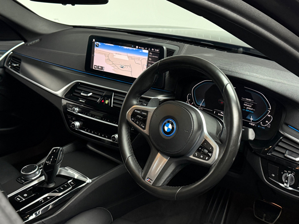 2021 BMW 5 Series