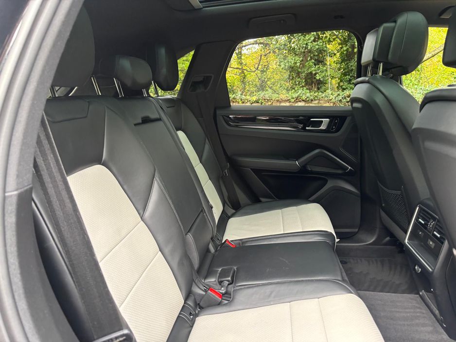 2020 Porsche Cayenne