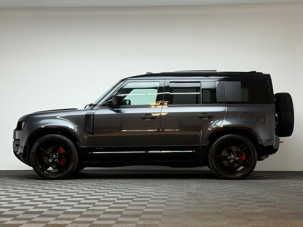 2025 Land Rover Defender