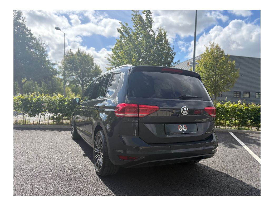 2016 Volkswagen Touran