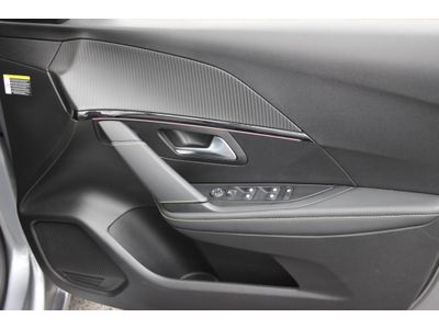 2024 Peugeot 208