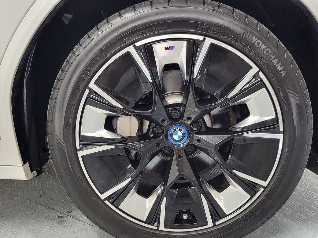 2024 BMW iX3