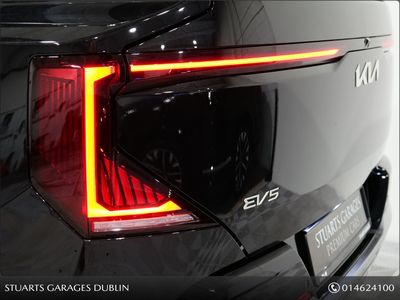 2026 Kia EV5