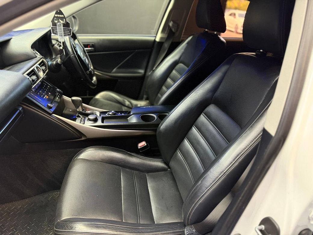 2015 Lexus IS