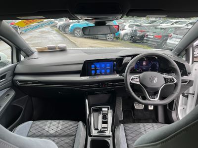 2024 Volkswagen Golf