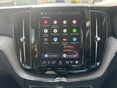 2025 Volvo XC60