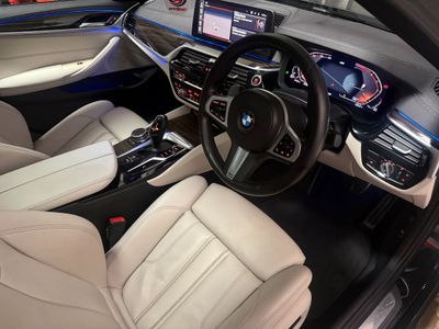 2022 BMW 5 Series