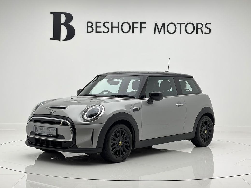 2023 Mini Hatch