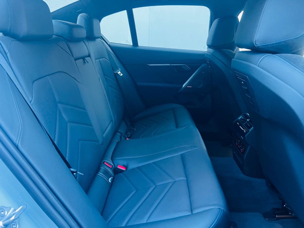 2023 BMW i5
